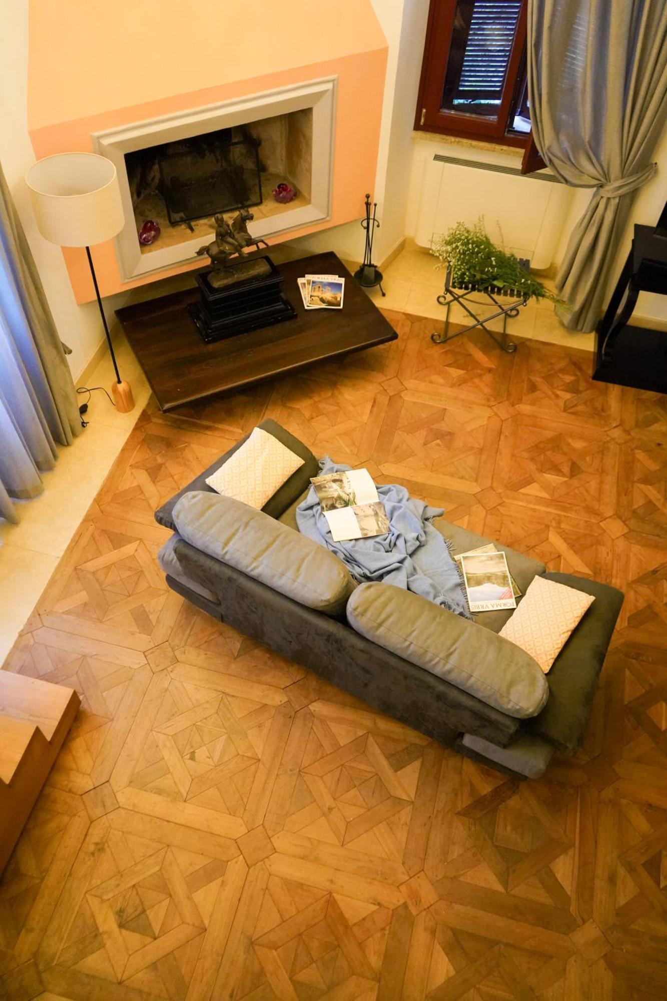 Borgo Pallavicini Mori Rom Exteriör bild